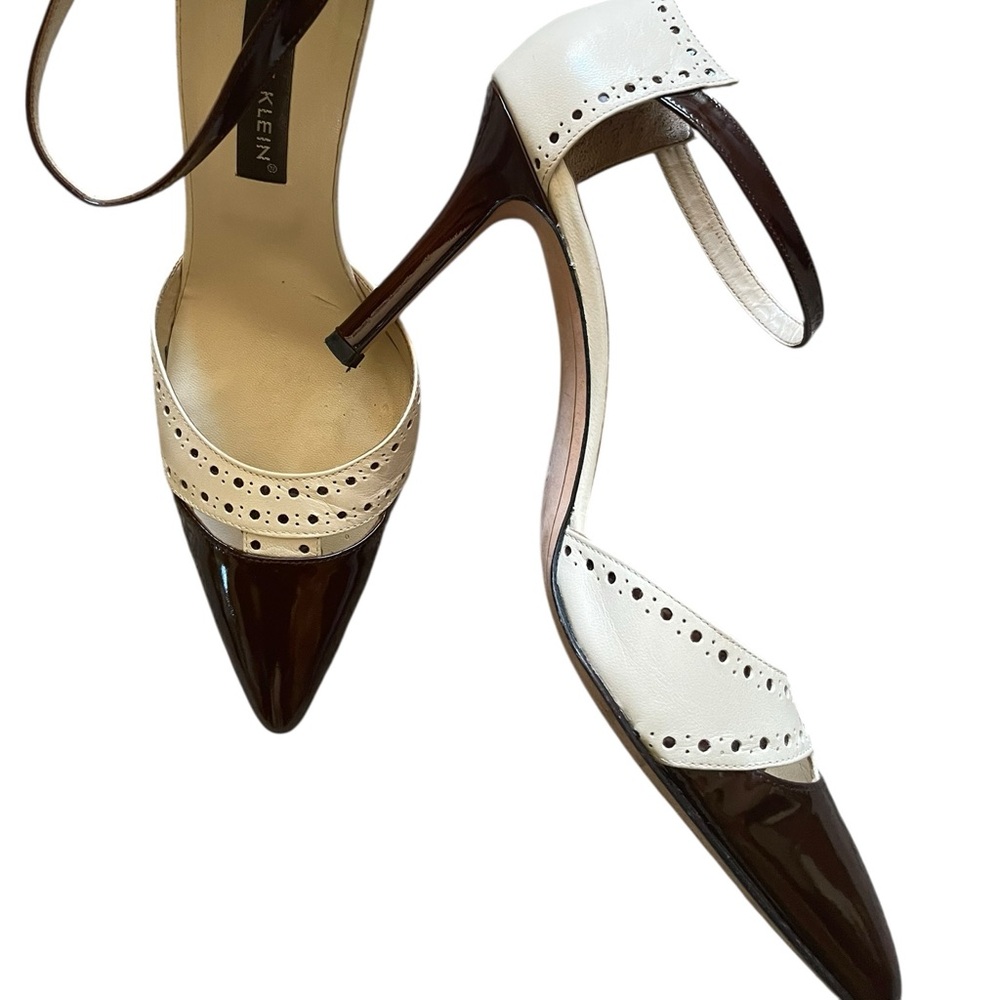 Anne Klein Genuine Leather Brown & Cream Pointed Spectator Ankle-Strap Pumps 8.5 - Picture 11 of 16